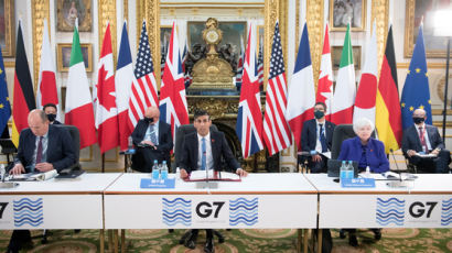 G7 ‘글로벌 법인세 개혁’ 합의…100년 시스템 뒤집는다