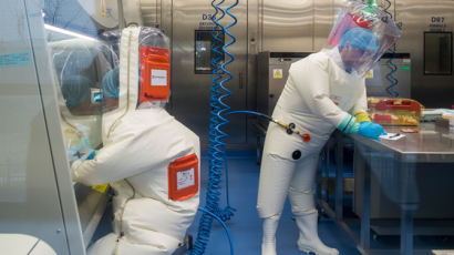 '코로나 유출’ 의혹에도…中, 바이러스 연구소 대거 개설 계획