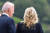  영국을 방문 중인 미국 대통령 부인 질 바이든 여사가 10일(현지시간) 보리스 존슨 영국 총리 부부와 만났다. 질 여사는 등에 'LOVE'라고 적힌 재킷을 입었다. [AFP=연합뉴스]