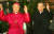 2006년 2월 22일 교황청으로부터 추기경으로 서임된 정진석(왼쪽) 추기경이 서울 명동성당에서 진행된 기자회견에서 김수환 추기경과 손을 맞잡고 기쁨을 나누고 있다. 연합뉴스