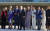 G7 정상회의 참석차 영국을 방문 중인 문재인 대통령과 부인 김정숙 여사가 12일(현지시간) 참가국 정상 및 정상 부인들과 영국 콘월 카비스베이에서 에어쇼를 관람하고 있다. 연합뉴스