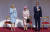 왼쪽부터 질 바이든 여사, 엘리자베스 2세 여왕, 바이든 대통령. [AP=연합뉴스]