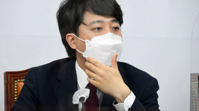 ‘민방위’ 이준석, 오늘 얀센 맞는다…접종 뒤 ‘백신 휴가’