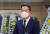 강한승 쿠팡 대표이사가 19일 오후 경기 하남시 마루공원 장례식장에 마련된 김동식 구조대장(52ㆍ소방경) 빈소를 찾았다. 연합뉴스
