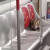 홀로 전철에 올라 타 장애인·노약자 우선석에 앉아 있는 새끼 멧돼지. 페이스북 캡처