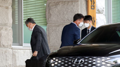 "최재형, 주말 짐싸기 시작" 사퇴 임박설에…청와대 끓는다