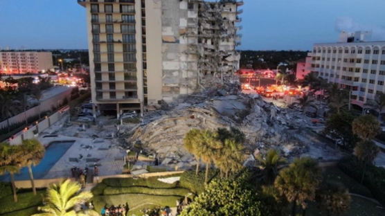 미 플로리다 아파트 붕괴참사 이틀째···사망 4명·실종 159명으로 늘어