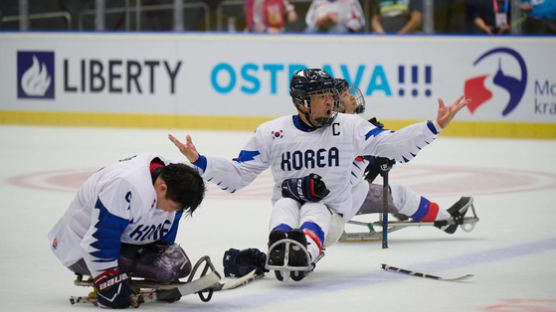 장애인아이스하키 세계선수권 4강 진출, 2022 베이징행 확정