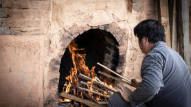[장人들]흙과 불로 빚어내는 시간... 국내 유일 김창대 제와장