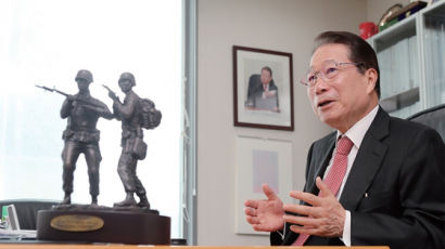 [월간중앙] ‘바이든 전문가’ 유명환 전 외교장관이 말하는 한일관계 복원 해법