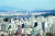 서울 남산에서 바라 본 남서쪽 전경. 용산과 목동·김포한강신 도시 등지에 고층아파트들이 빼곡히 들어서있다. [연합뉴스]