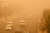 최근 모래 폭풍이 뒤덮은 쿠웨이트의 도시 모습. [AFP=연합뉴스]