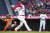 강속구 투수로 주목받았던 오타니 쇼헤이는 올해 MLB 홈런 1위에 올라 있다. [AP=연합뉴스]
