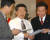 2002년 노무현 대선 후보와 당선인의 대변인을 한 이낙연 당시 초선 의원