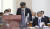 지난 2월 17일 서욱 국방부 장관이 국회 국방위원회 전체회의에 출석해 고개를 숙여 인사하고 있다. 중앙포토