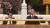 1일 중국중앙방송(CC-TV) 카메라에 잡힌 원자바오 전 총리의 근심어린 모습. 원 총리 왼쪽은 리루이환 전 전국정협 주석. [CC-TV 캡처]