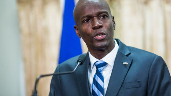 갱단 동원해 정적 제거한 아이티 대통령, 용병들에 당했다