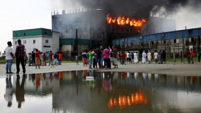 방글라데시 식품공장서 큰 불…최소 52명 사망