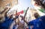 이날 웸블리 스타디움 인근에서는 이탈리아 원정팬도 다수 원정 응원전을 펼쳤다. EPA=연합뉴스
