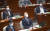 홍남기 부총리 겸 기획재정부 장관(가운데)이 15일 오전 서울 여의도 국회에서 열린 예산결산특별위원회 전체회의에서 의원들 질의를 듣고 있다. 뉴스1