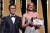 여우주연상을 받은 노르웨이 배우 르나트 라인제브(오른쪽)와 시상자 이병헌. [AFP=연합뉴스]