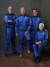 우주 로켓 '뉴 셰퍼드'에 탑승한 4인. 제프 베이조스(왼쪽 두 번째)와 동생 마크(왼쪽 첫 번째), 올리버 데이먼(오른쪽 두 번째), 월리 펑크. AP=연합뉴스