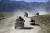 2014년 4월 아프가니스탄의 수도 카불 동쪽 지역을 미군과 아프간군이 순찰하고 있다. [AP]