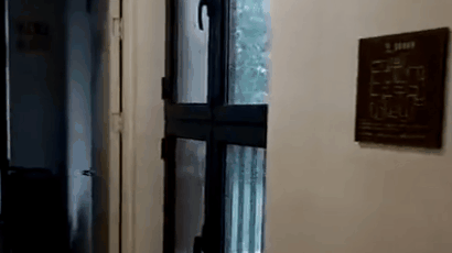 3층 창문에 빗물 출렁출렁···中 '5000년만의 폭우' 아수라장[영상]