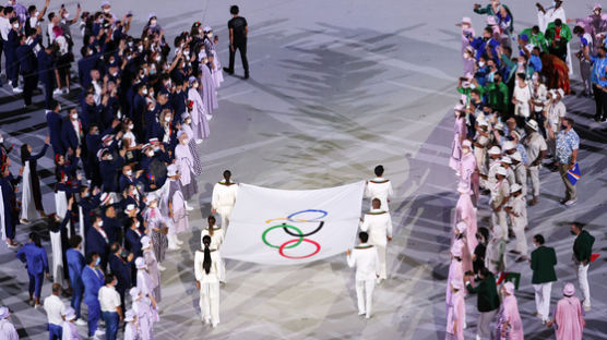 올림픽 개막하자 참가자 코로나 감염 급증, 누적 110명