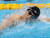 수영 황선우가 26일 도쿄 아쿠아틱스 센터에서 열린 남자 200m 자유형 준결승전에서 힘차게 헤엄을 치고 있다. [뉴스1]