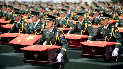 8년째 거르지 않는다…6·25 중국군 유해 올해도 송환