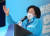 박영선 전 더불어민주당 서울시장 후보가 지난 4월 1일 서울 양천구 목동오거리에서 지지를 호소하고 있다. [국회사진기자단]