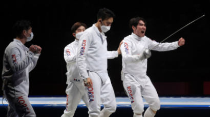 박상영 대역전극…펜싱 남자 에페, 준결승서 일본과 격돌