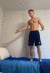 아일랜드 체조 선수 리스 맥클레너건은 자신의 트위터에 골판지 침대에서 폴짝폴짝 뛰는 영상을 공개했다. [맥클레너건 트위터]