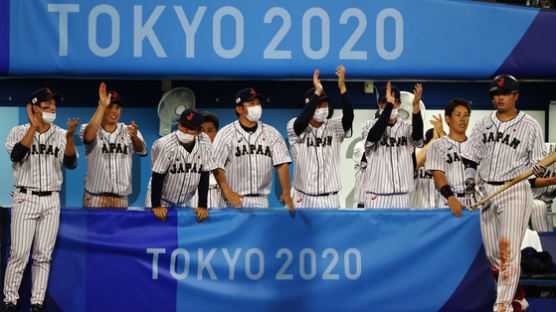 일본, 미국에 연장 끝내기 승…야구 준결승서 숙명의 한일전