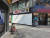 3일 오전 9시 서울 종로구의 한 중고서점 앞에서 유튜버가 이른바 '쥴리 벽화'를 두고 유튜브 라이브 생중계를 하고 있다. 양수민 인턴기자