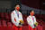 지난달 26일 도쿄올림픽 탁구 혼합복식에서 일본에 패해 은메달을 목에 건 쉬신 선수(왼쪽)와 리우 시웬 선수. [EPA=연합뉴스] 