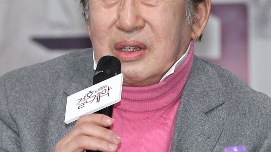 '김용건 지라시'에 애꿎은 피해자 등장…B씨 "허위 사실 유포 고소"