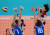 2012 런던올림픽에서 36년만에 메달사냥에 나섰던 한국여자배구팀은 유럽의 강호 이탈리아를 격파하고 준결승에 진출했다. 한국은 8월 7일 밤(현지시간) 8강전에서 해결사 김연경을 내세워 이탈리아를 세트스코어 3-1로 역전승했다. 김연경 선수가 공격을 성공시키고있다. 올림픽사진공동취재단