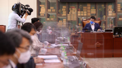 송상현·김현 “언론에 재갈 중단”…법조계 與언론중재법 비판
