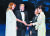 도널드 트럼프 미국 대통령과 부인 멜라니아 여사가 2019년 5월 27일 일본을 방문해 나루히토 일왕과 마사코 왕비와 만났다. 마사코 왕비는 멜라니아 여사에게 옻칠 장식함과 자신의 사진을 선물로 줬다. [AFP=연합뉴스]