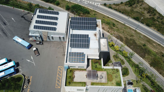 “연간 10만6천㎾ 전력생산 태양광 준공…그린뉴딜 사업 박차”