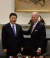 지난 2012년 중국 국가부주석 신분으로 미국을 방문한 시진핑이 당시 미 부통령인 조 바이든을 백악관에서 만나 훈훈한 분위기를 연출하고 있다. [중앙포토]