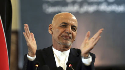 "국민은 버림받는 게 두렵다"던 아프간 대통령, 국민 버렸다