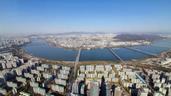 '층고제한 폐지' 시동거는 서울시…재건축 단지가 들썩인다 