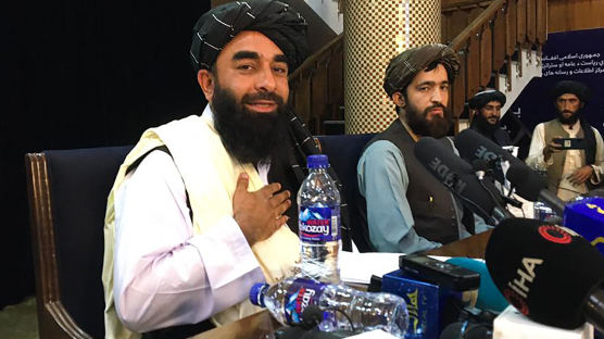 탈레반 "카불 점령, 애초 계획에 없었다…탈출 러시는 안타까운 일"