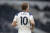 Harry Kane runs during a Premier League match between Tottenham Hotspur and Aston Villa on May 19, 2021. [AP/YONHAP]