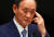 지난 7월 30일 코로나19 관련 기자회견에서 질문을 듣고 있는 스가 요시히데 일본 총리. [로이터=연합뉴스]