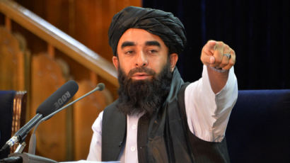 아프간 조력자들 한국 이송 직전, 탈레반 “공항 탈출 더는 안돼”