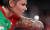 25일 일본 도쿄에서 열린 탁구 여자 단식 경기에 출전한 헝가리 대표팀의 알렉사 스비탁스 선수가 팔뚝에 공을 올려 서브를 준비하고 있다. [로이터=연합뉴스]